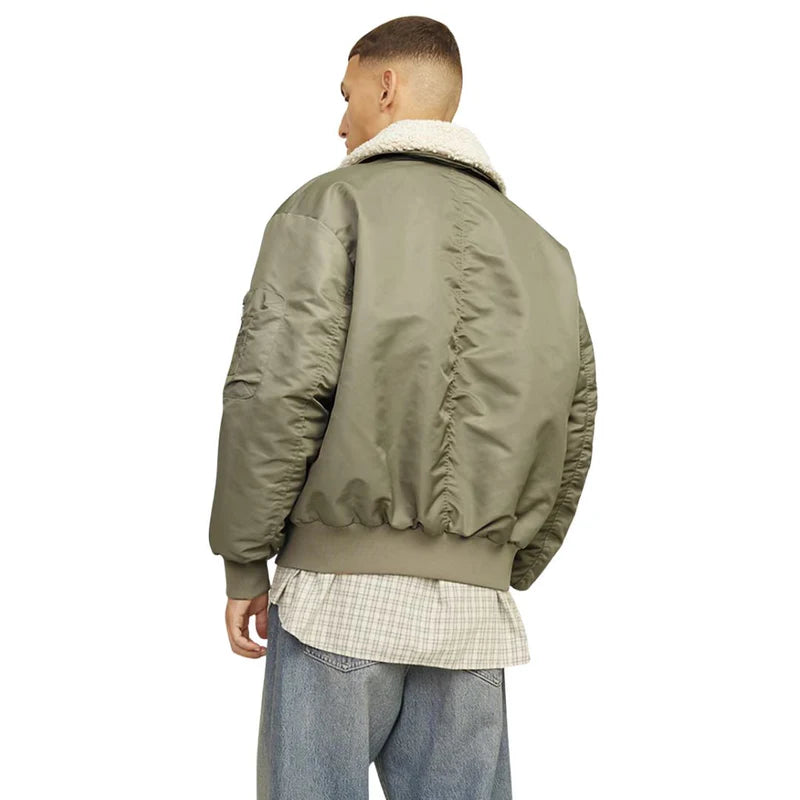 Яке Jack& Jones