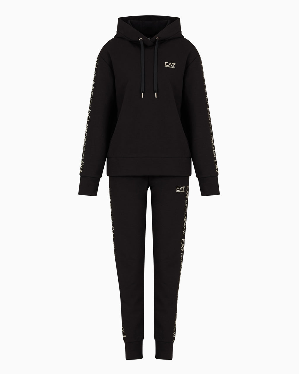 Спортен екип EA7